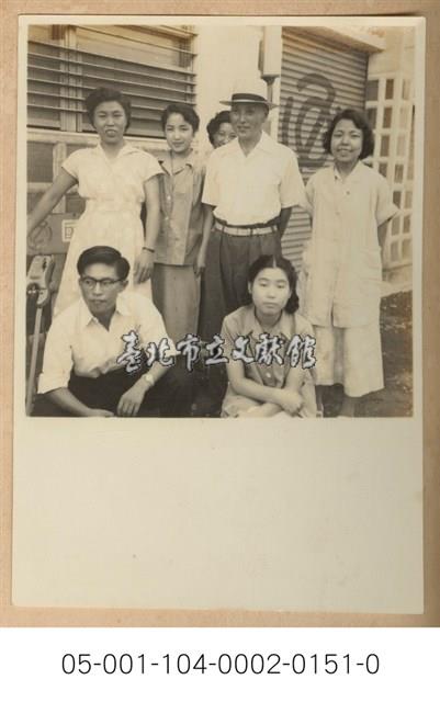 合照藏品圖，第1張