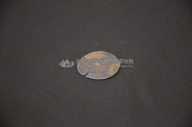 西班牙8里爾銀幣藏品圖，第2張