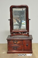 鏡台藏品圖，第1張