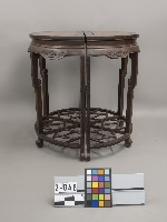 紫檀嵌瘿木半邊桌組藏品圖，第1張