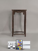 明式螭虎靠背圈椅組－几藏品圖，第1張
