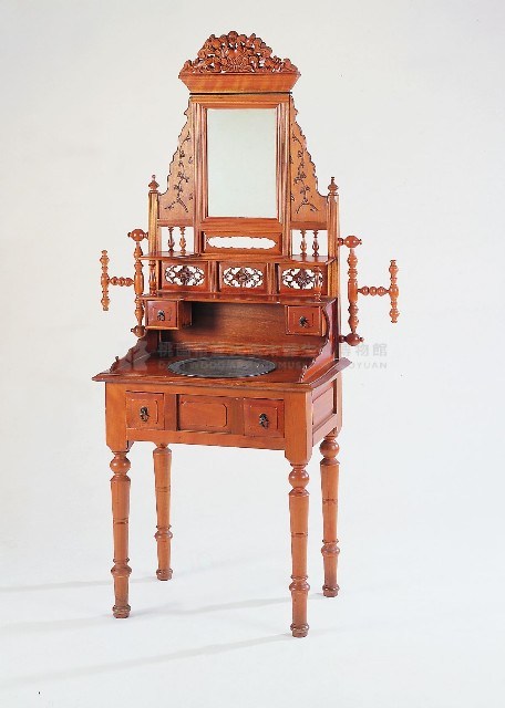 化妝台藏品圖，第3張