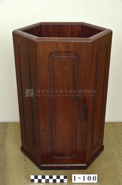 六角櫃藏品圖，第1張