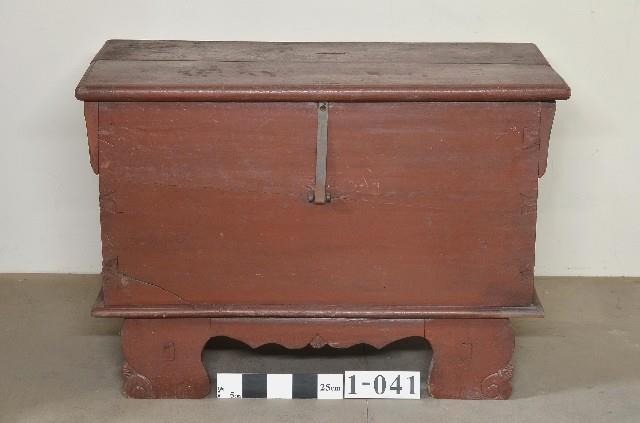 朱漆錢櫃藏品圖，第1張