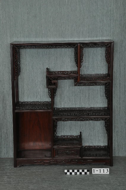 迷你古董架藏品圖，第1張