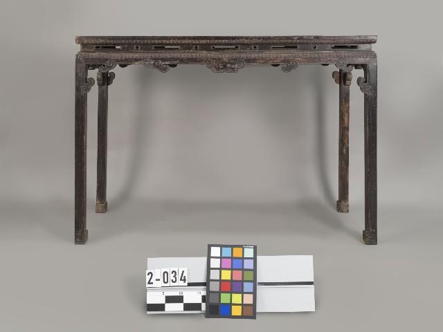 花梨木束腰雲紋邊案藏品圖，第1張