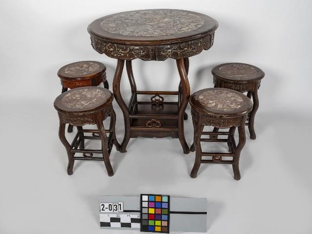 嵌雲石圓桌椅組藏品圖，第1張