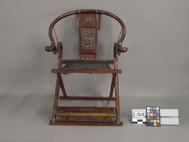 花梨木雕麒麟紋圈背交椅藏品圖，第1張