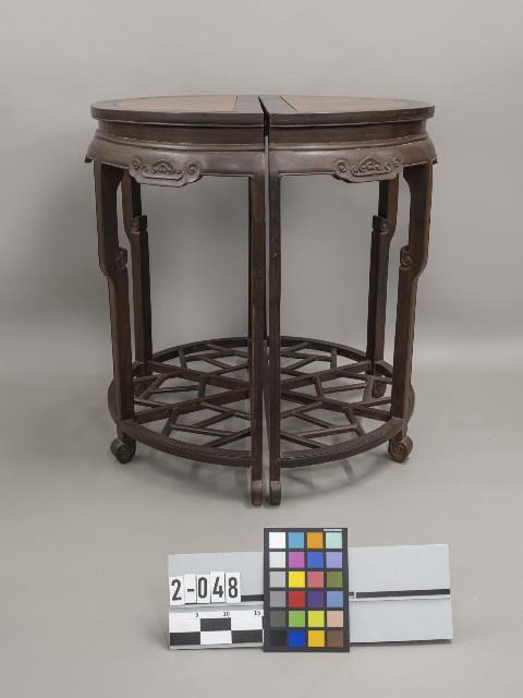 紫檀嵌瘿木半邊桌組藏品圖，第1張