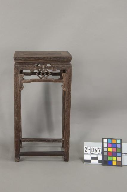 鐵力木束腰茶几藏品圖，第1張