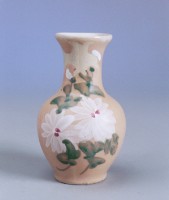 土黃草花小花瓶藏品圖，第1張