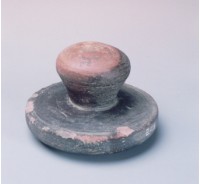 上釉素面石珠--內手藏品圖，第1張