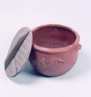 貼龍紋雙耳鍋藏品圖，第1張