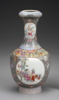 Pastel Vase with Figure Collection Image, Figure 1, Total 2 Figures