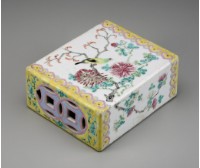 粉彩枕頭藏品圖，第1張