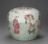 粉彩人物蓋罐藏品圖，第2張