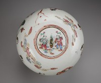 粉彩人物蓋罐藏品圖，第5張