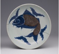 青花釉裏紅魚紋盤藏品圖，第1張