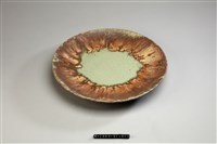 Greyish Green and Golden Yellow Flowing Glaze Plate (Plate 42) Collection Image, Figure 1, Total 2 Figures