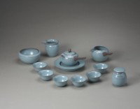 青瓷茶具組的圖片