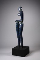 來自聖尼古拉斯的女人的圖片