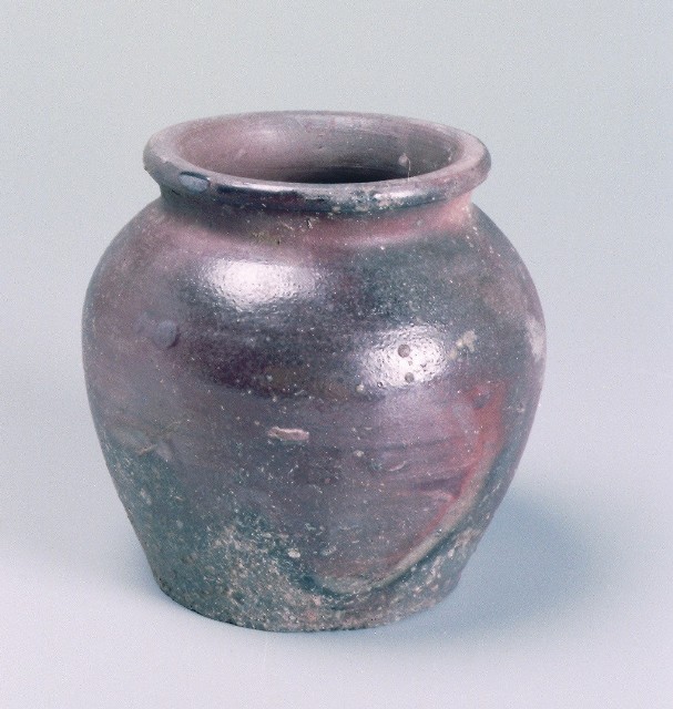 Plain small jug
