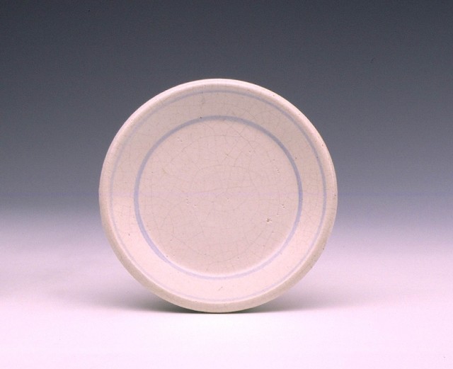 White clay dish