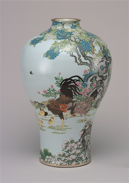 Vase in famille- rose with decoration of happy fam