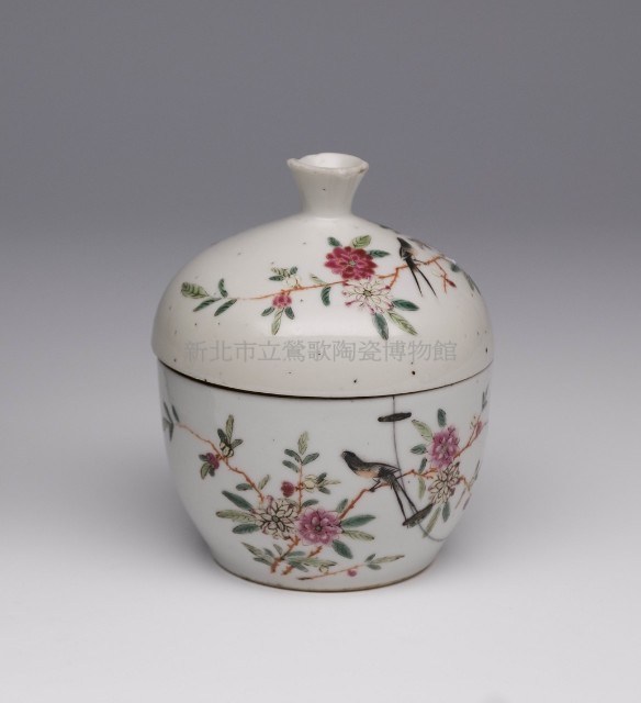 鋦釘粉彩花鳥紋中藥罐藏品圖，第1張