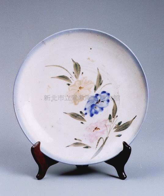 彩繪牡丹盤藏品圖，第1張