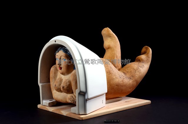 The window Collection Image, Figure 2, Total 2 Figures