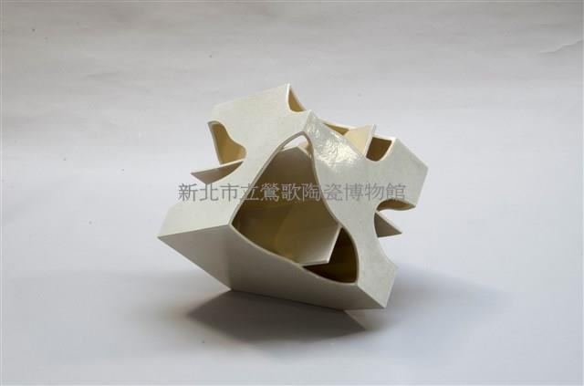 明亮陶瓷造型– D藏品圖，第1張