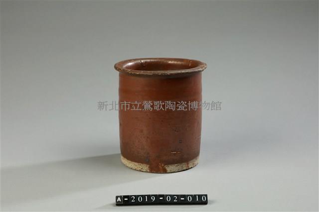 鐵褐釉薰油筒藏品圖，第1張