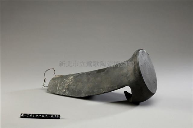 脊端筒形瓦  藏品圖，第1張