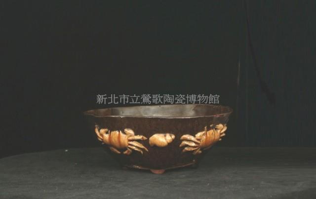 Crab and Lily Planter Collection Image