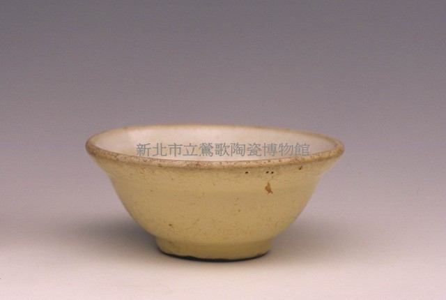 淡黃色大碗藏品圖，第1張