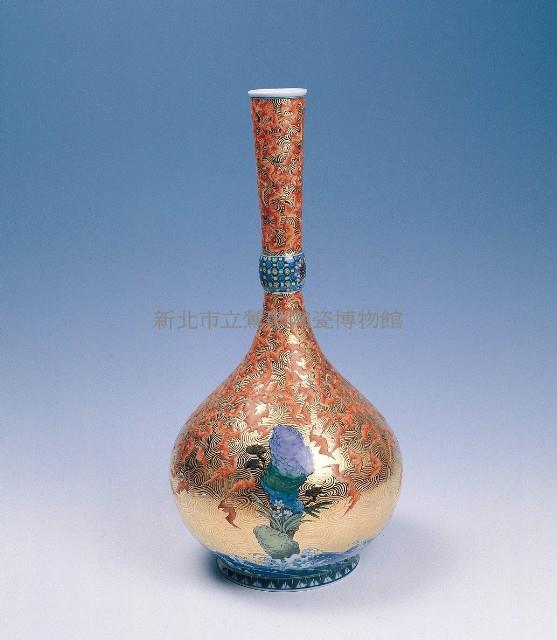 Long-neck Bat Vase Collection Image