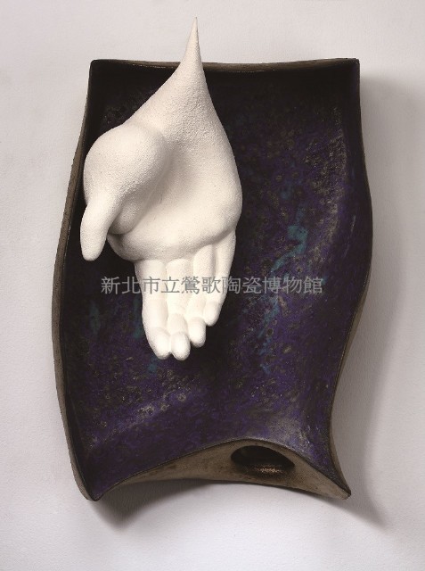 房裡，抽屜用強壯的外殼藏匿鎖碎的真實藏品圖，第11張