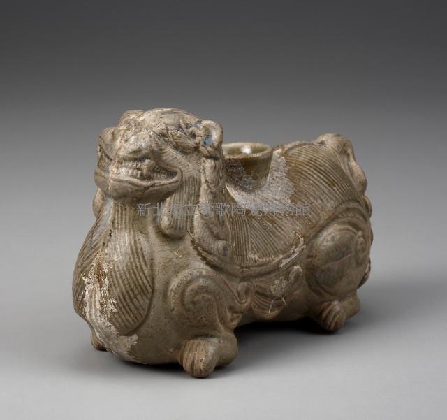 Lion-shaped Candle Holder Collection Image