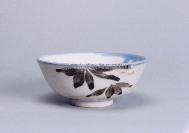 彩繪雙葉碗（小）藏品圖，第1張