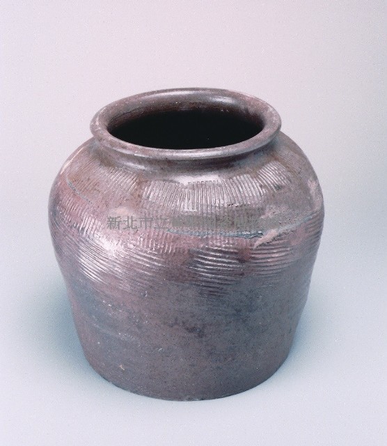 褐釉直紋甕藏品圖，第1張