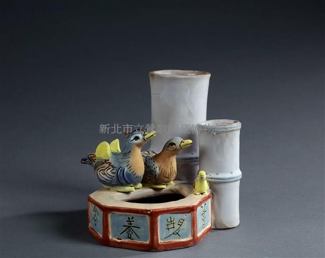 Mandarin Duck Brush Holder Collection Image