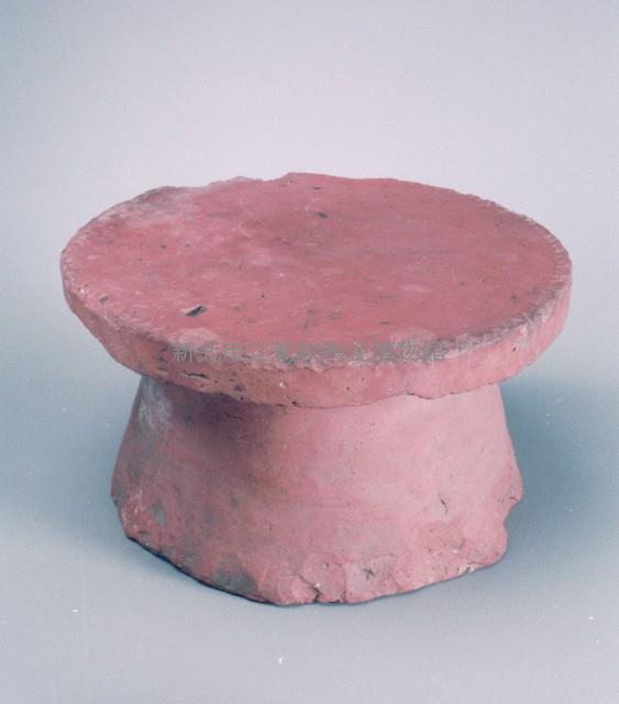 紅陶小圓椅藏品圖，第1張