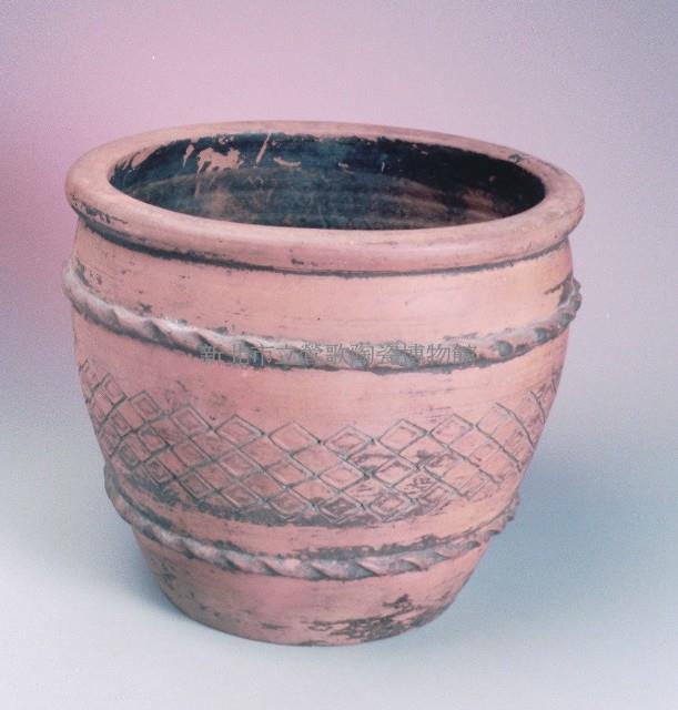 圓形磚燒花盆藏品圖，第1張