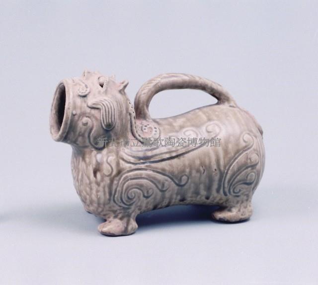 Tiger-shaped Chamber Pot Collection Image