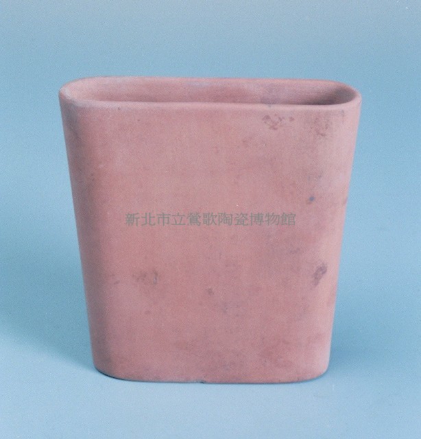 Narrow Barrel Collection Image