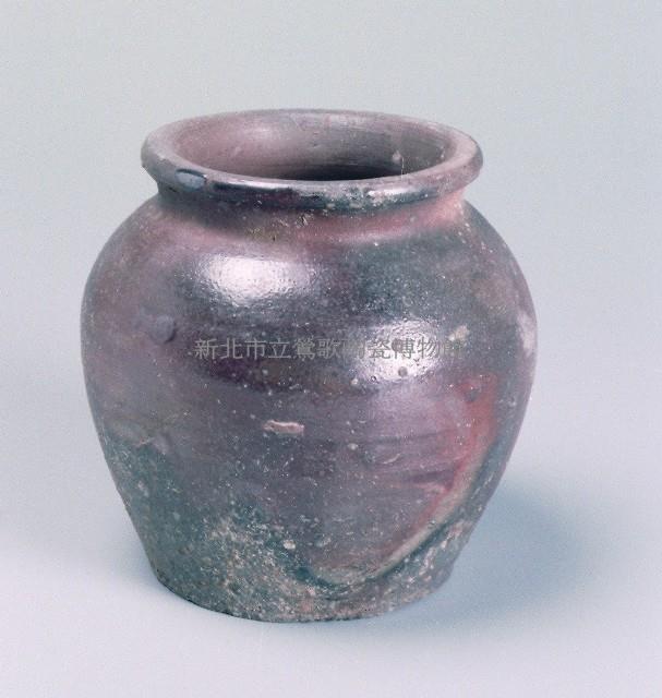 Plain small jug Collection Image