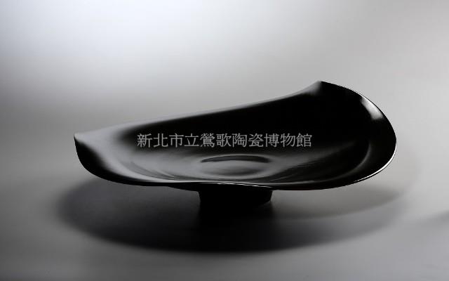 黛釉茶葉末荷風尖足洗藏品圖，第1張