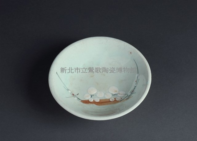 梅花淺碗公藏品圖，第1張