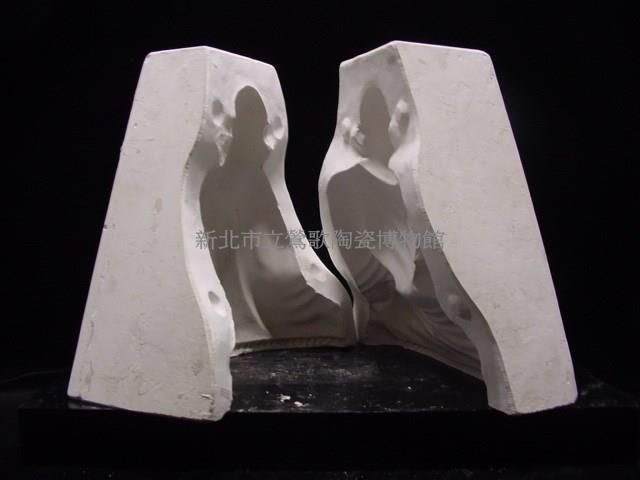 劉培中像石膏模藏品圖，第1張